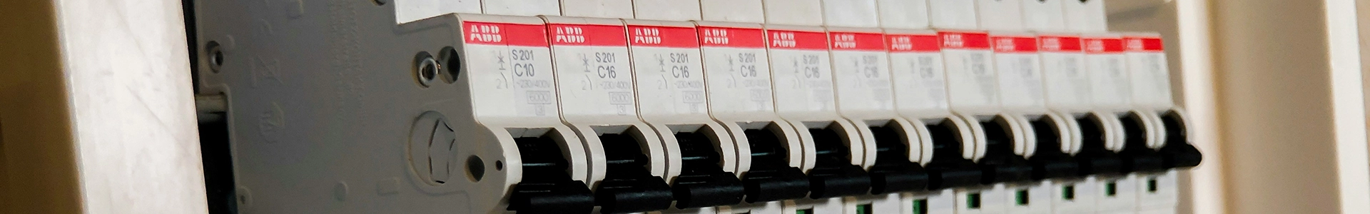 Potencia contratada y cuadro eléctrico